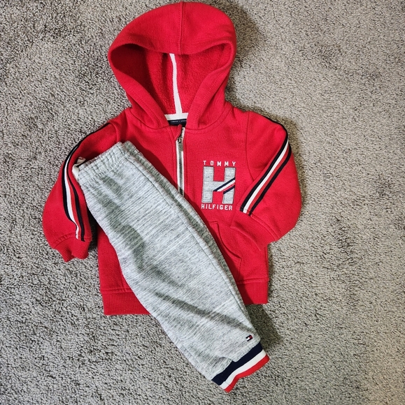 TOMMY HILFIGER  Baby Sweat Suit Hoodie Full Zip WARM Size 12M - Picture 3 of 13